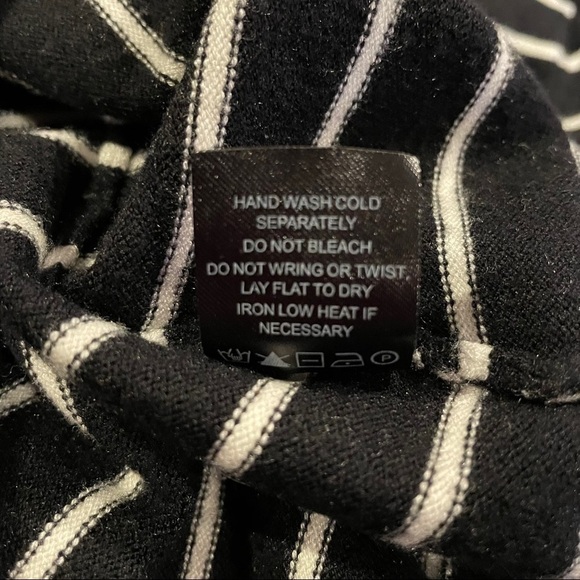 Black and White Striped Y2K Style Pullover Sweater - Picture 4 of 11